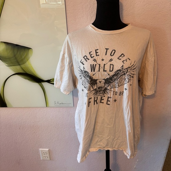 Tops - Must bundle Women’s shirt size XL